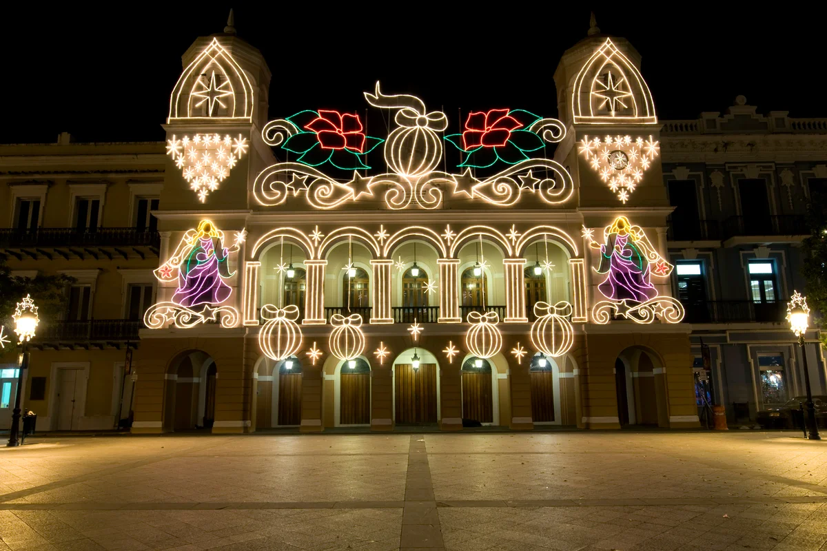 Christmas Lights in the San Juan Public Square