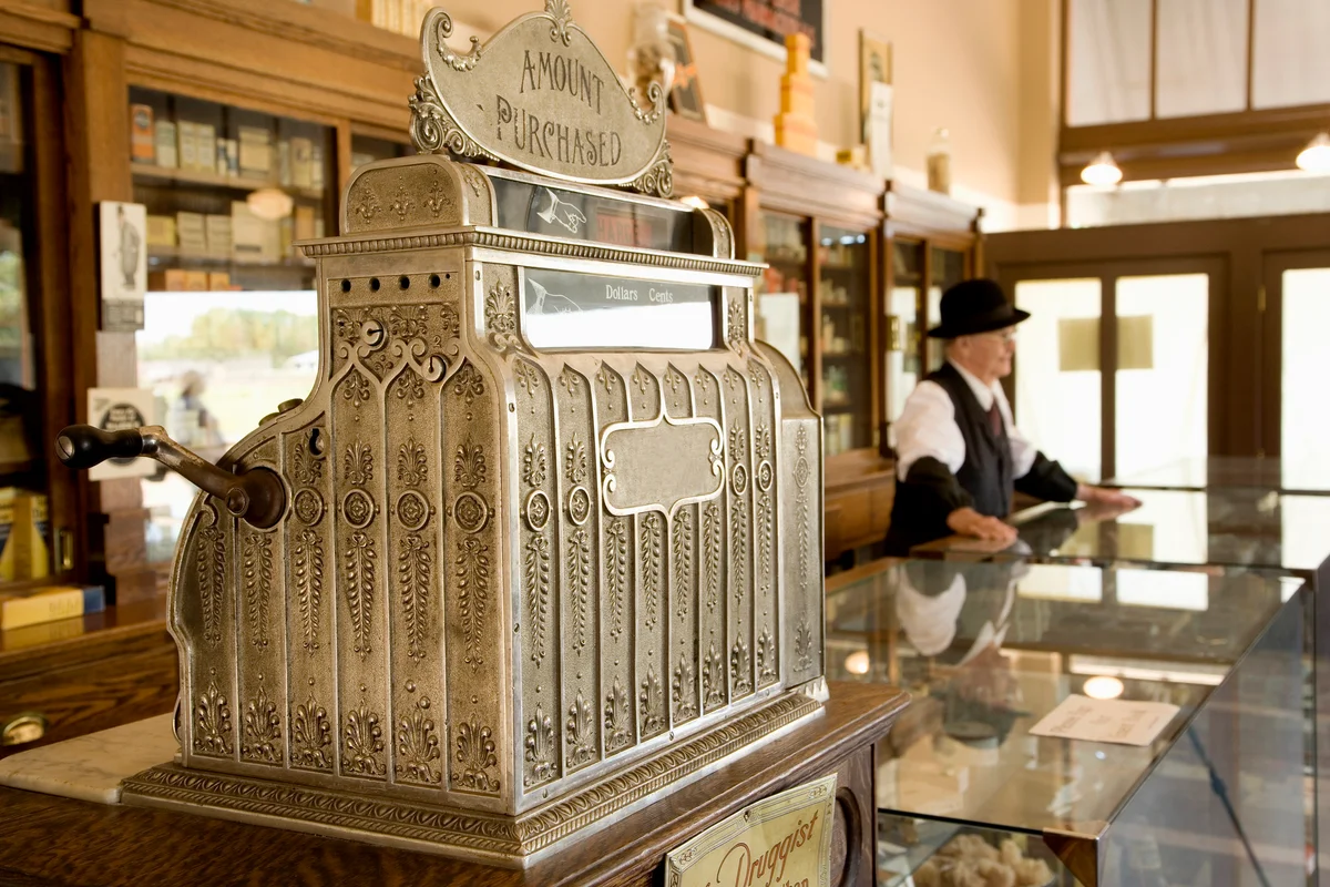 Old Fashioned Cash Register