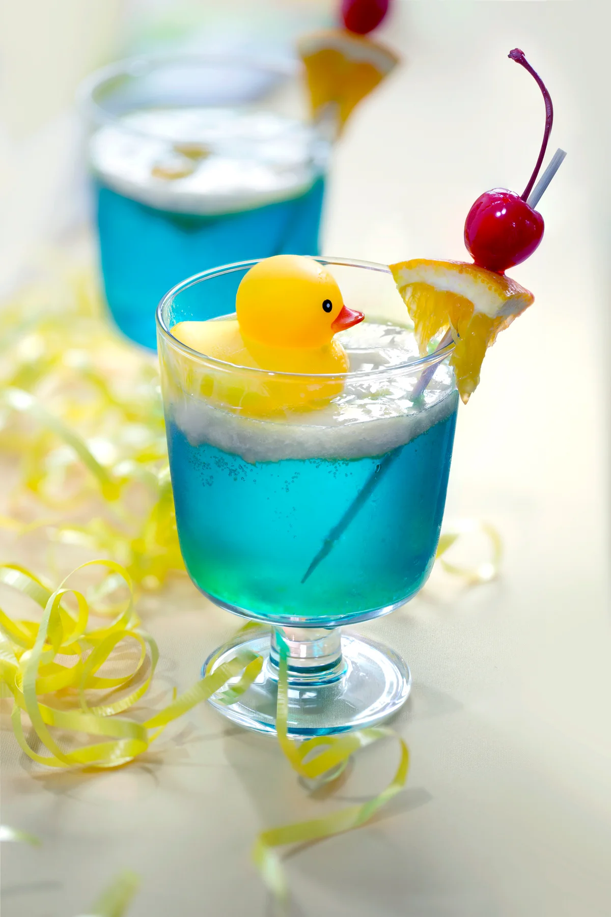 Rubber duck theme blue colour cocktail drinks