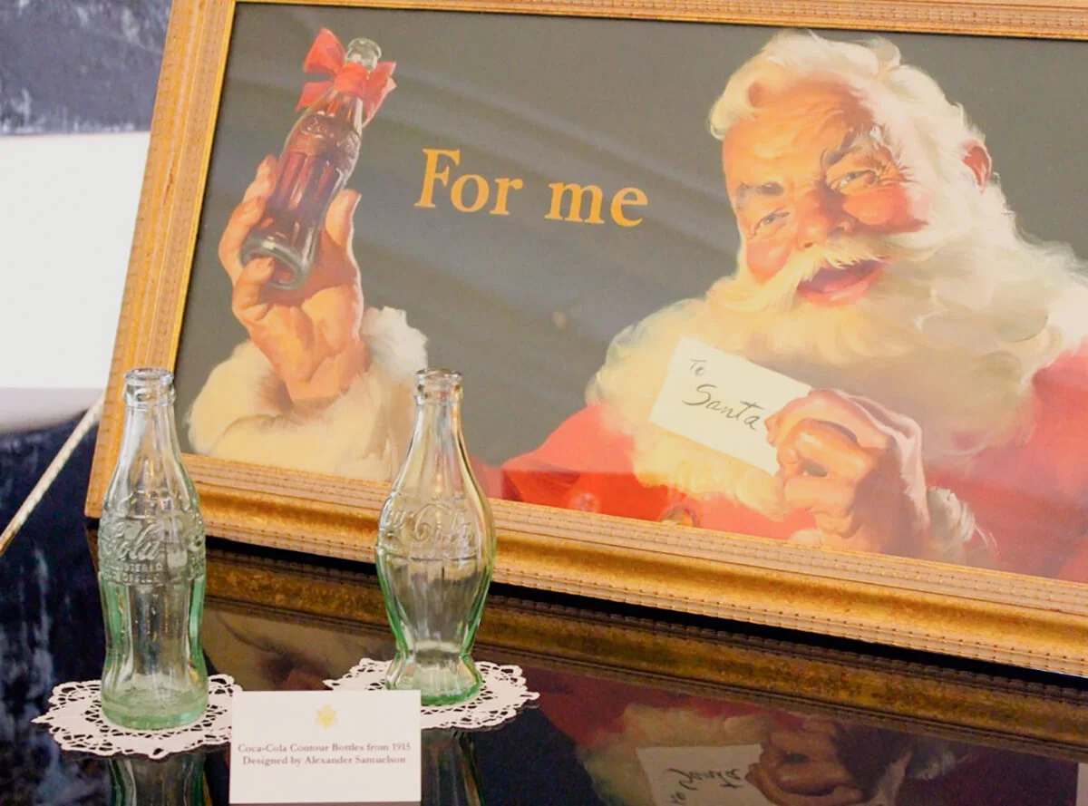 Santa Claus advertisement campaign from Coca-Cola