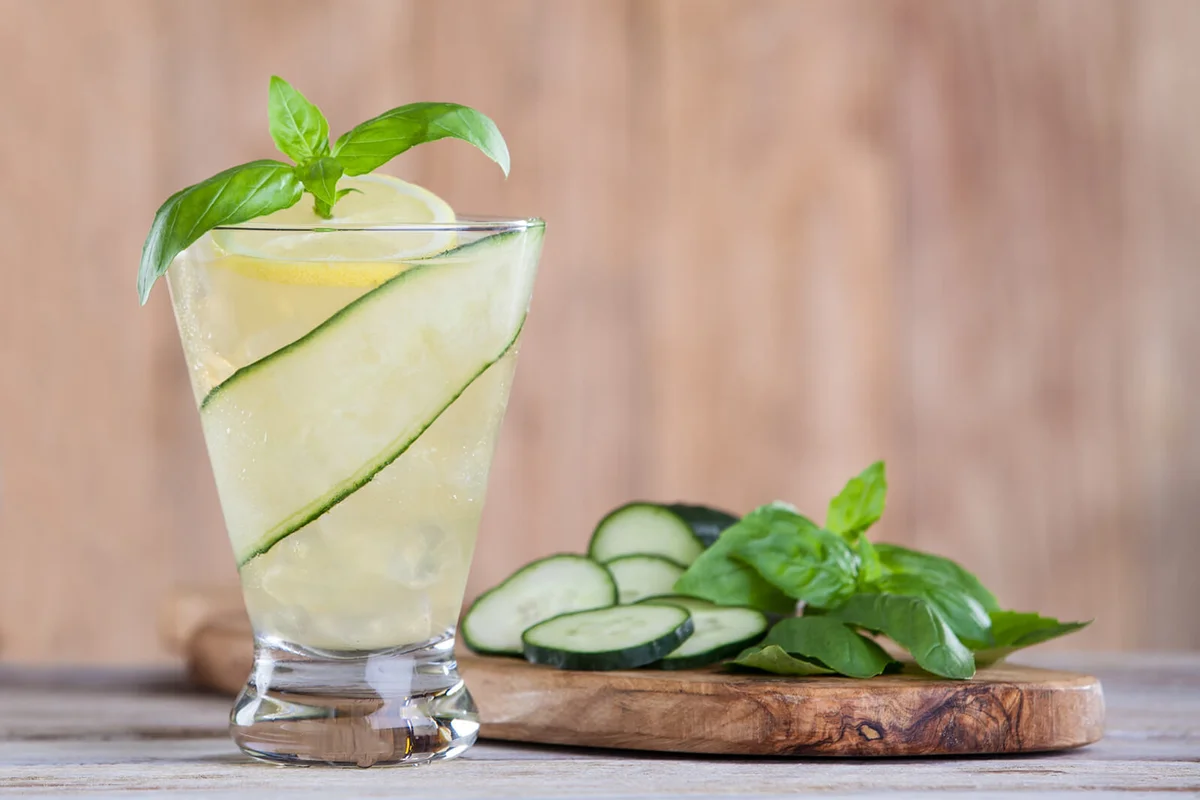 fresh craft basil cucumber lemonade cocktail