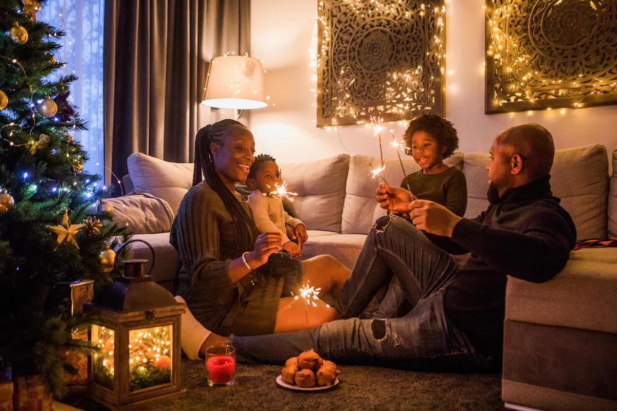 Festive fun for a beautiful family at Christmas