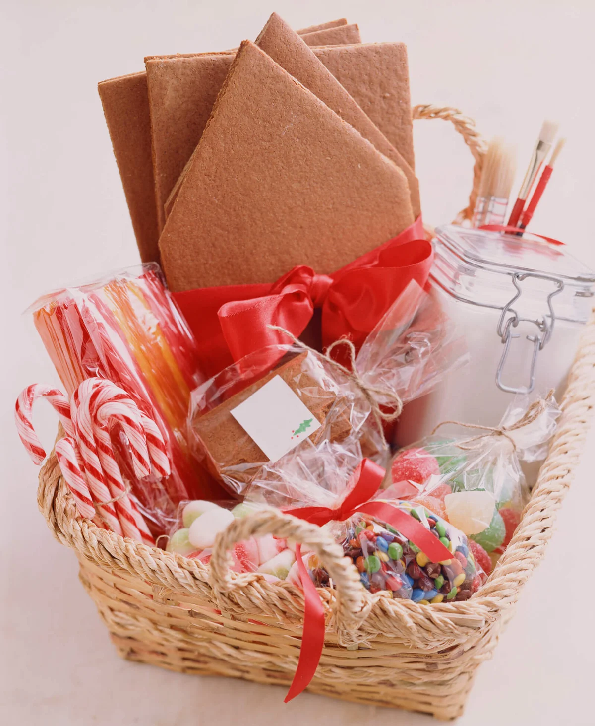 Holiday gift basket