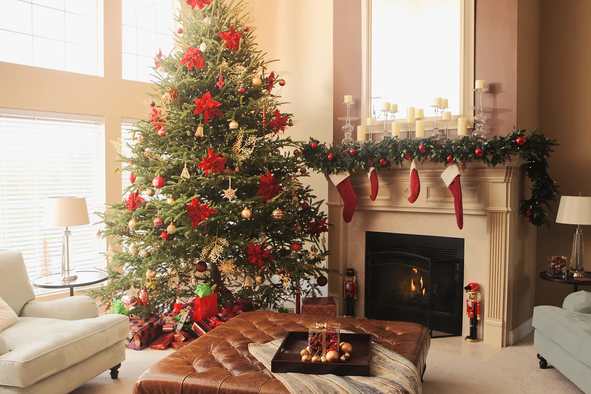 Pretty Poinsettia Christmas Tree