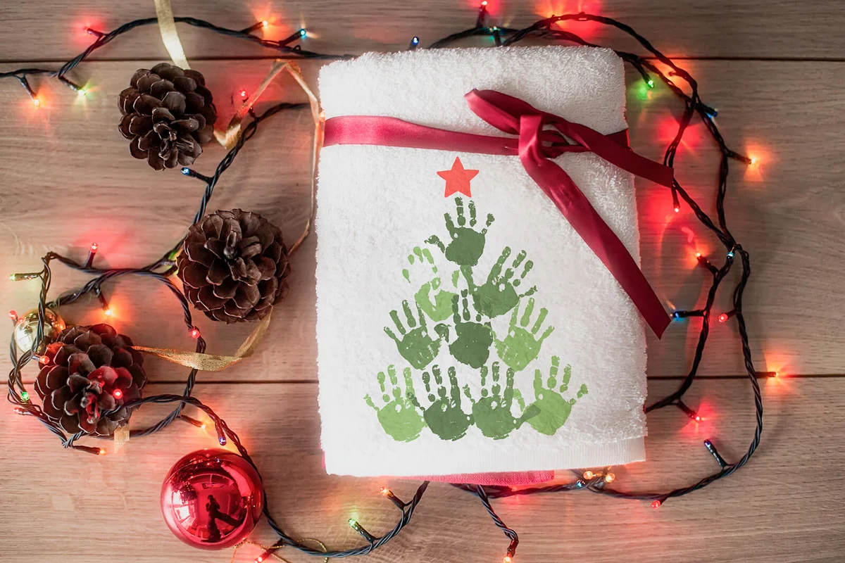 pine whit towel
