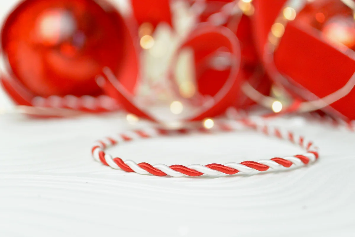 Red ribbon