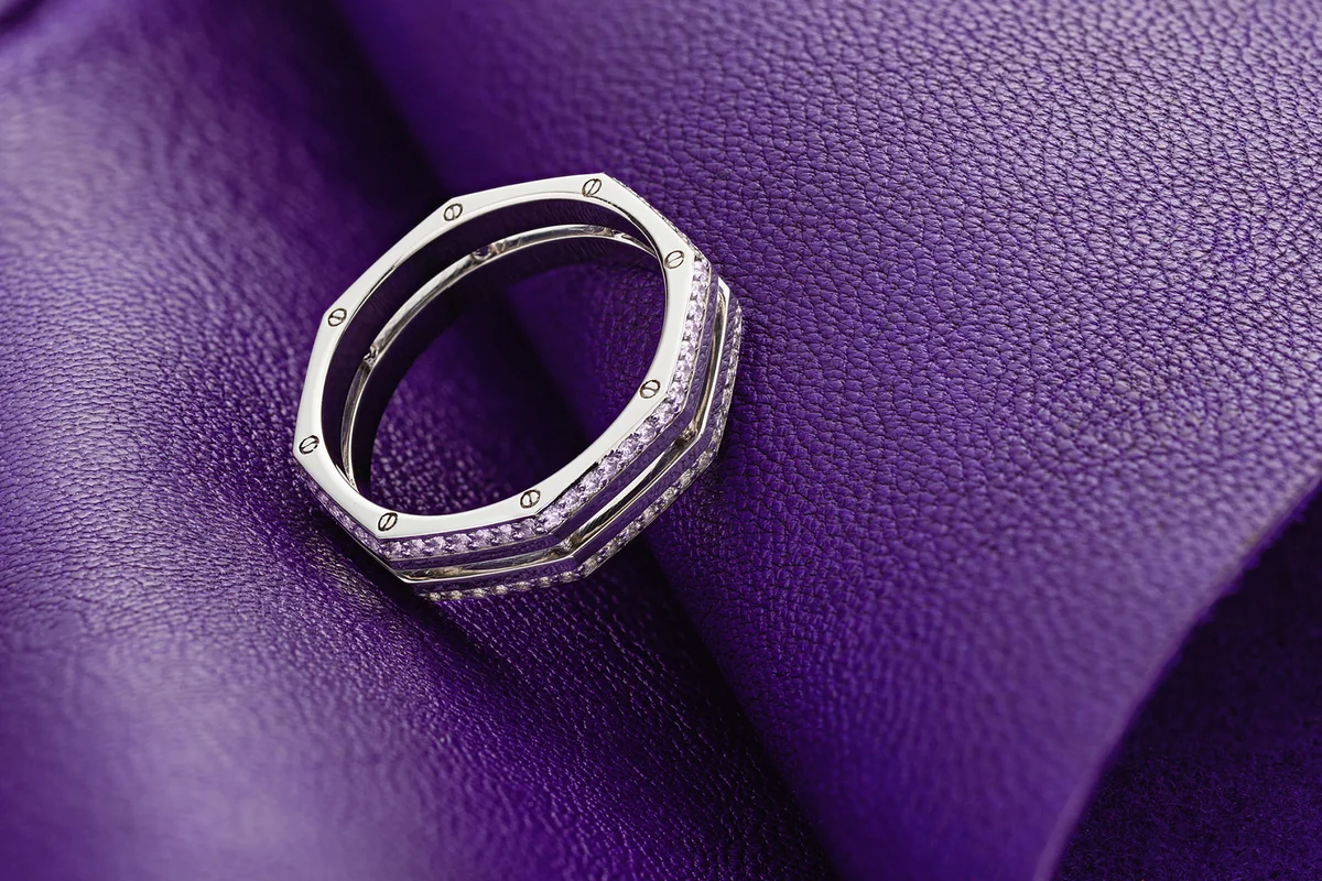 Purple gold ring