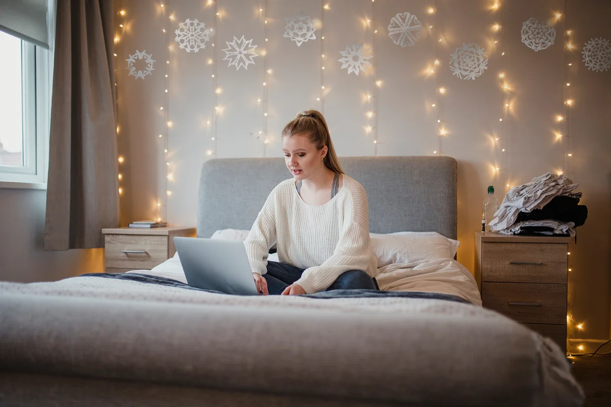 White Christmas dorm