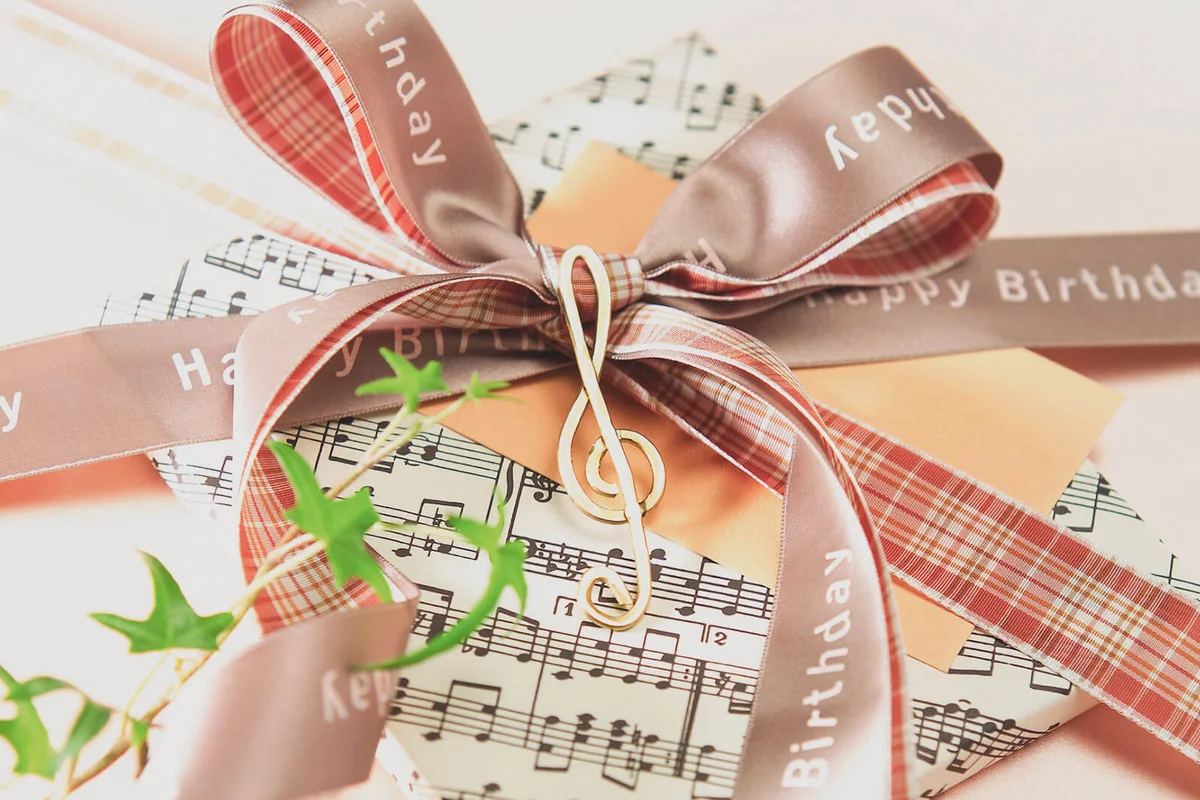 Photography of ribbons and cards