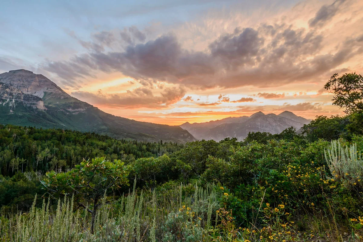 Sunset over American Fork canyon
