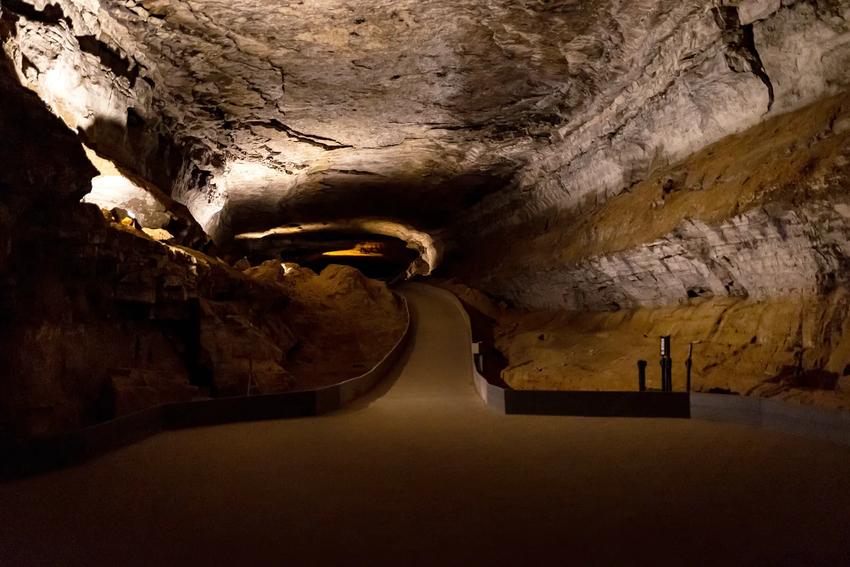Passages inside Mammoth cave in Kentucky