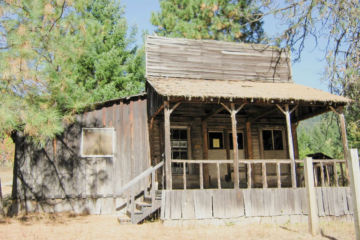 Golden building - Golden Oregon
