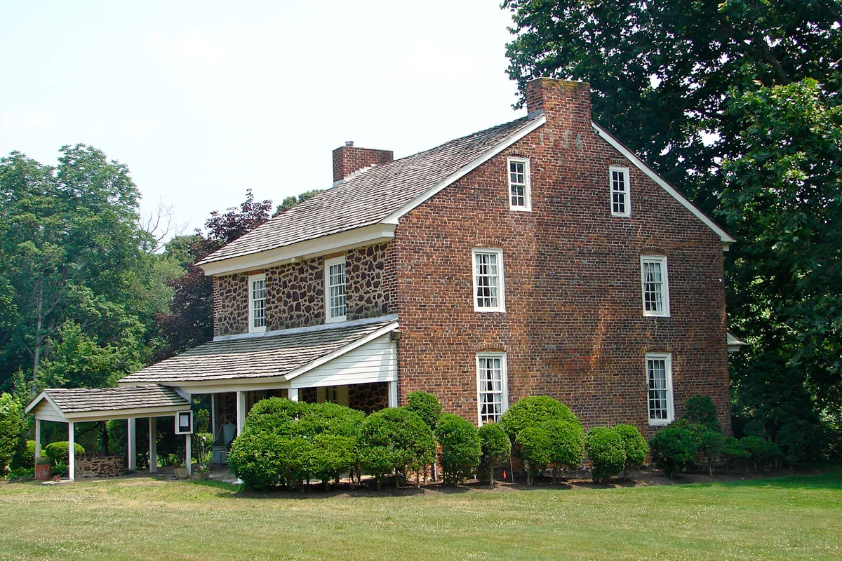 Hillman Hospital House, aka Gabriel Davies Tavern