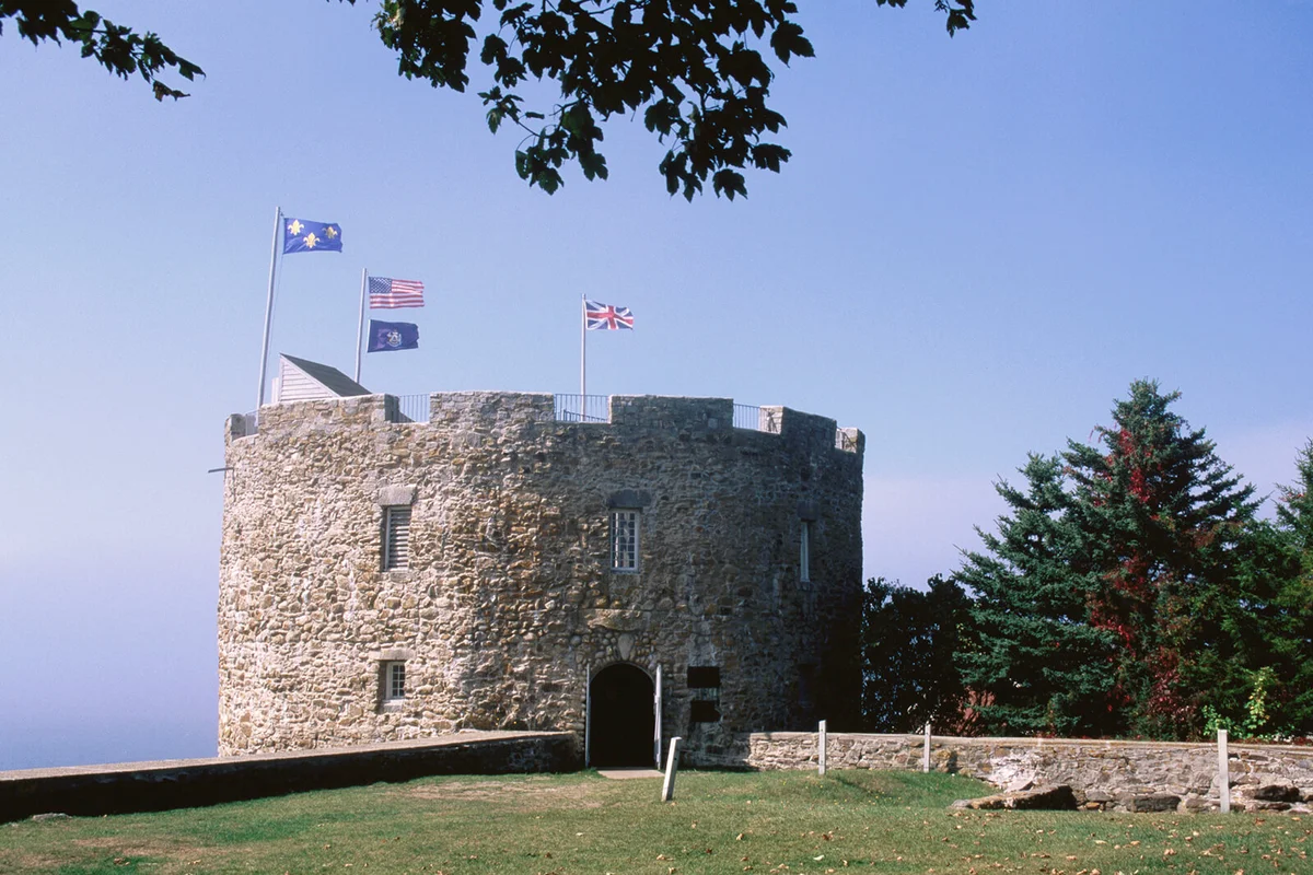 Pemaquid Point, Fort William Henry, 1692, Maine
