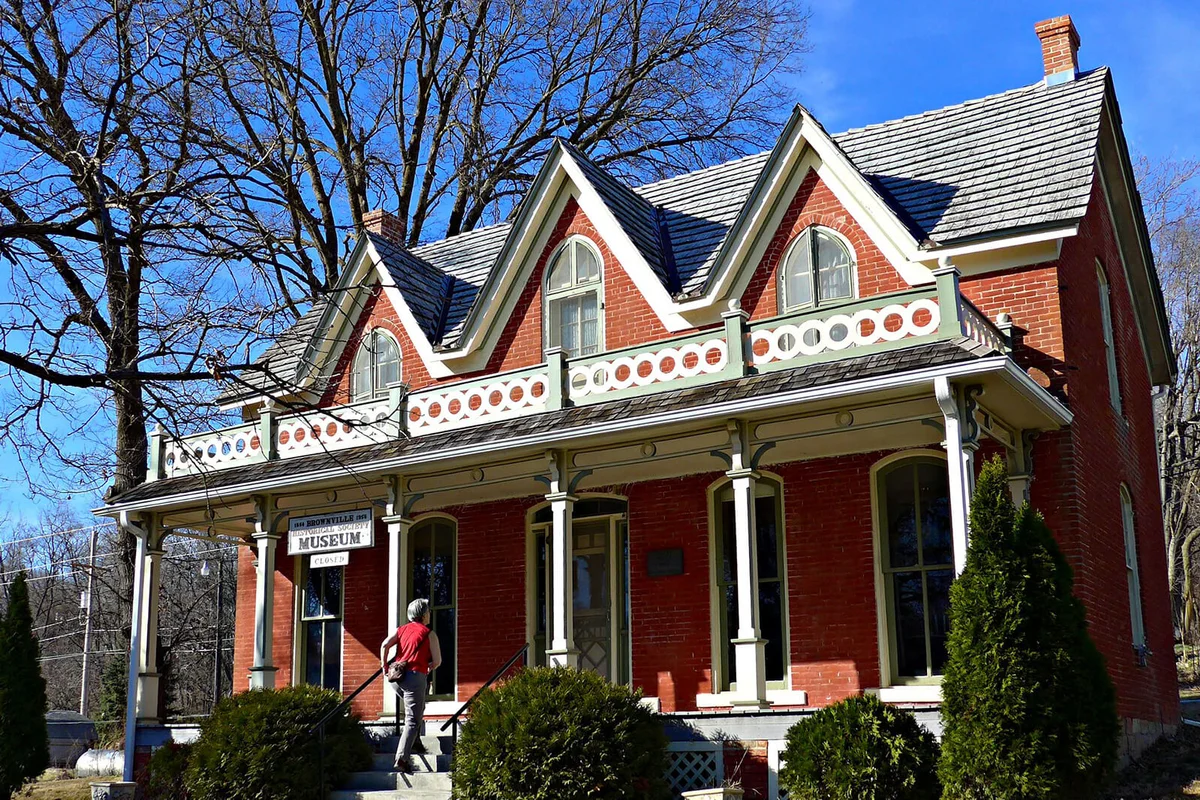 Brownville Historical Society Museum (Captain Bailey House).