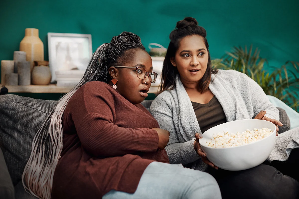Couple having a horror movie marathon