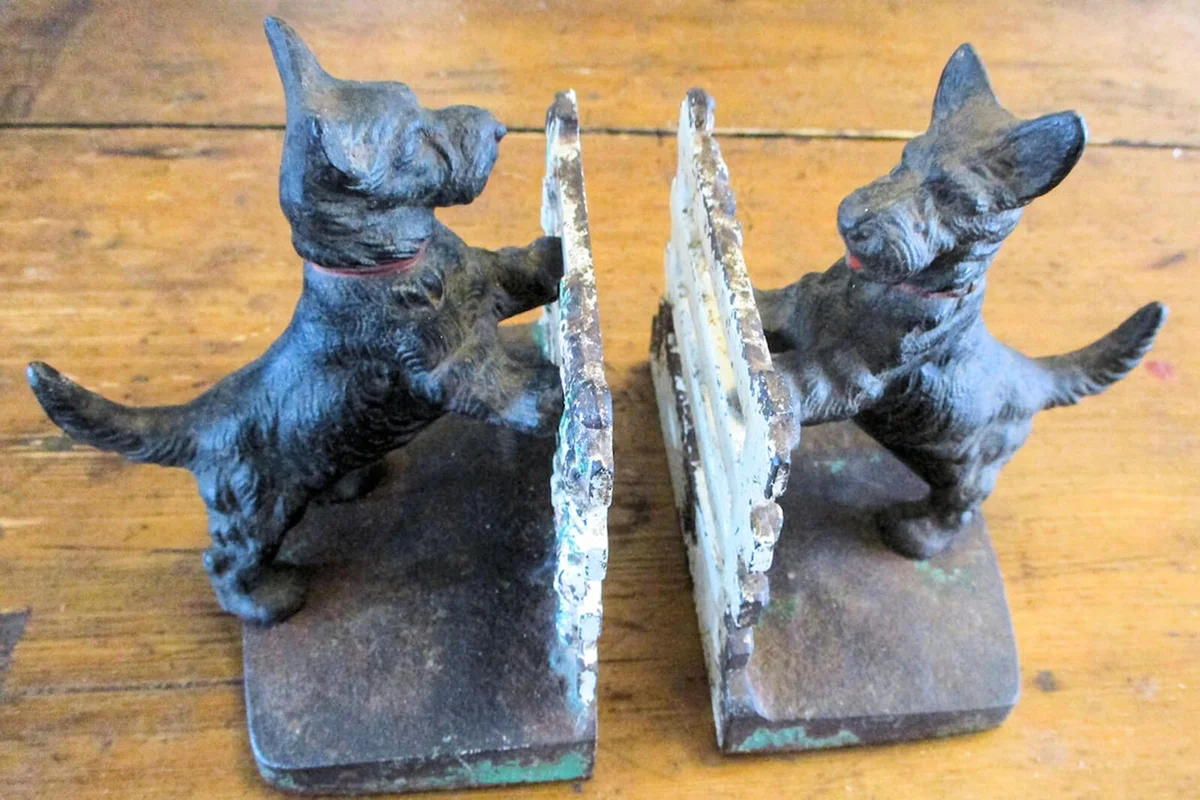 Antique Dogs Bradley & Hubbard Bookends Cast Iron Marked 1920s Pair Scotties RARE
