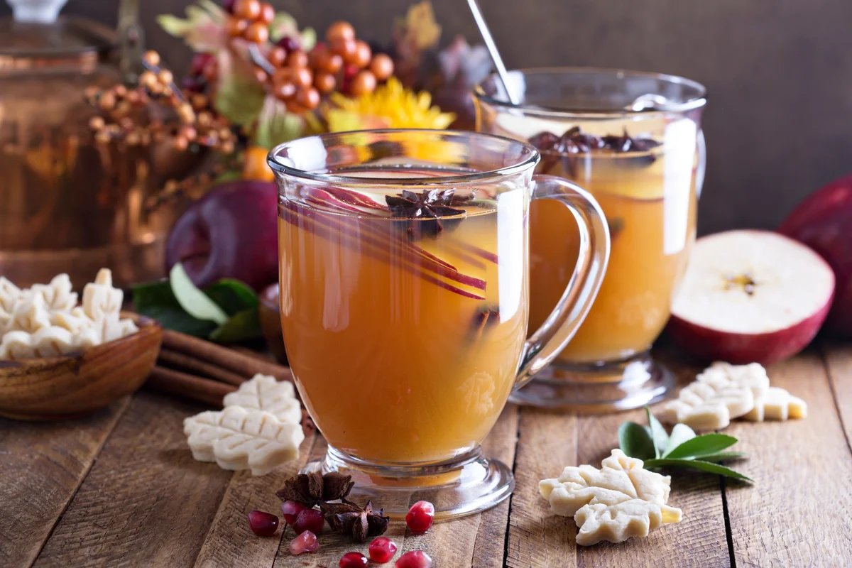 Warm caramel cider