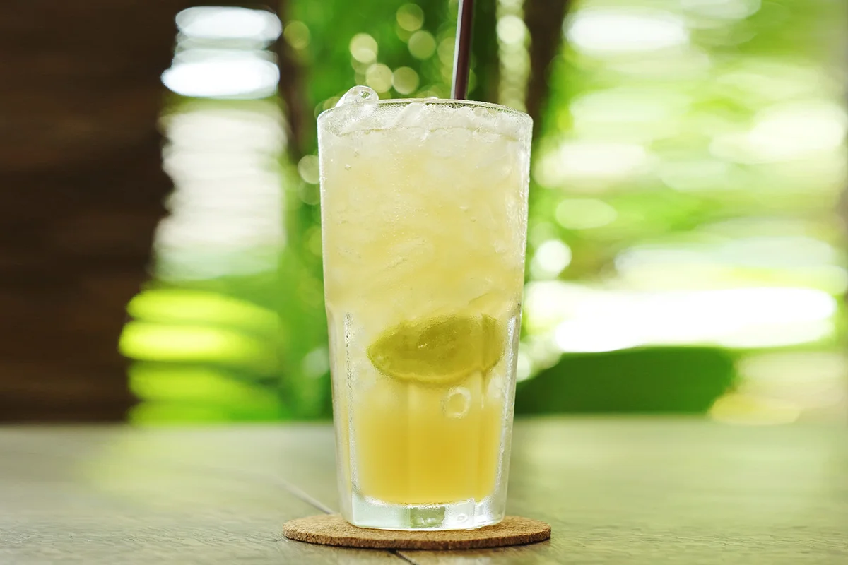 Sparkling Limoncello Thyme Highball