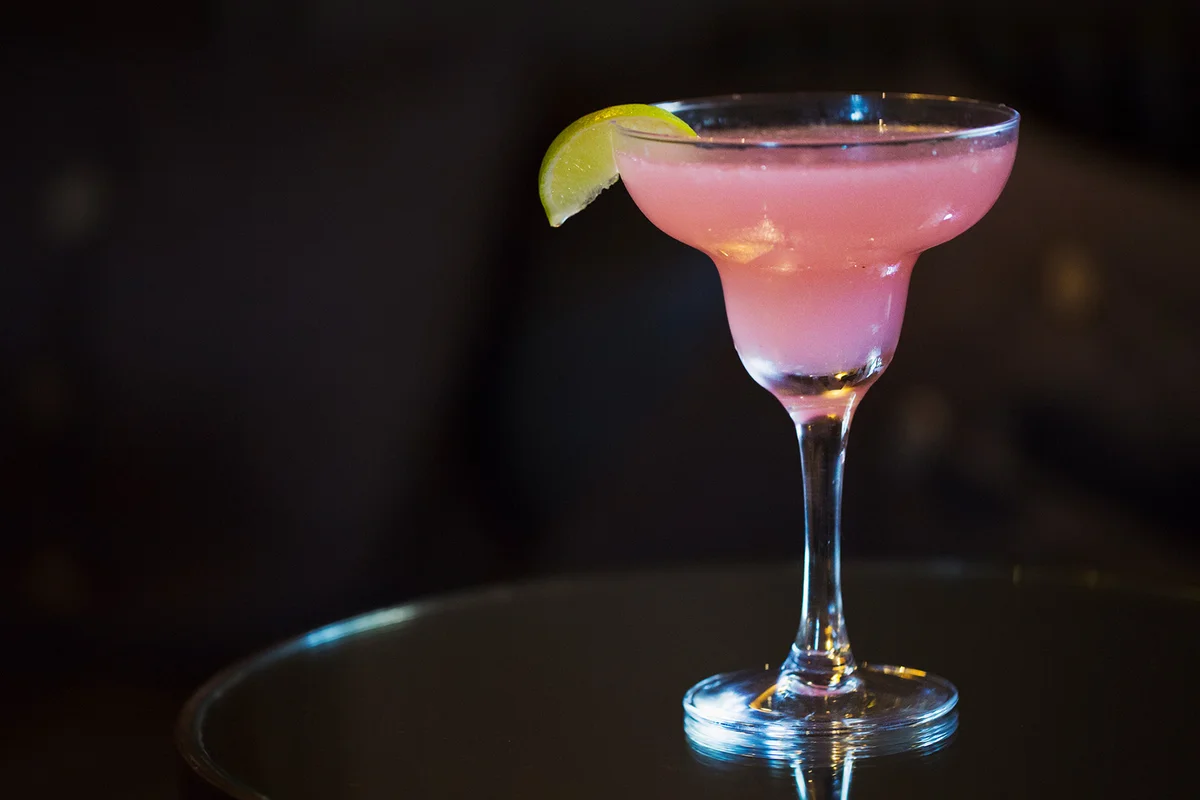 Cosmo Mango Martini