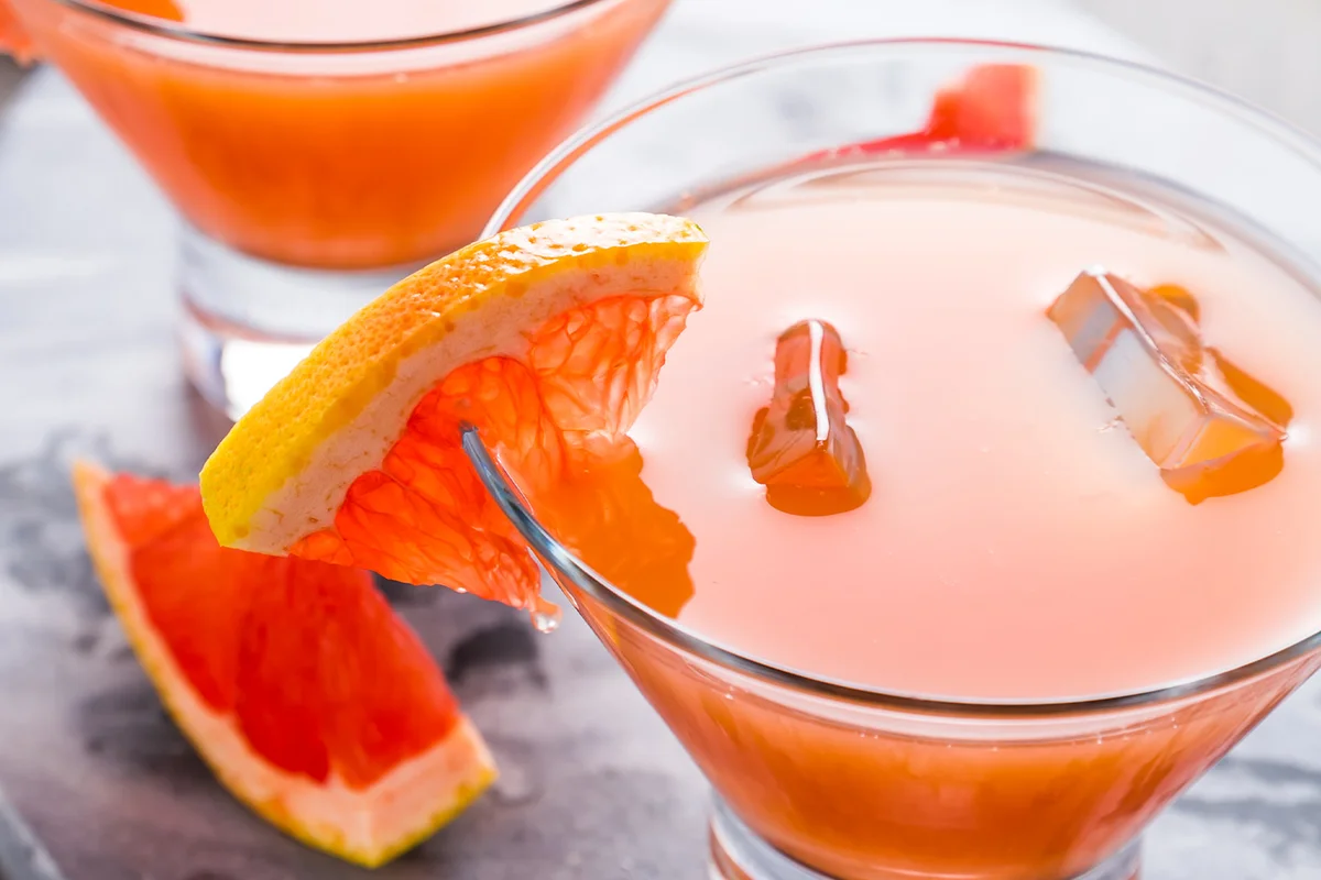 Grapefruit Mango Martini