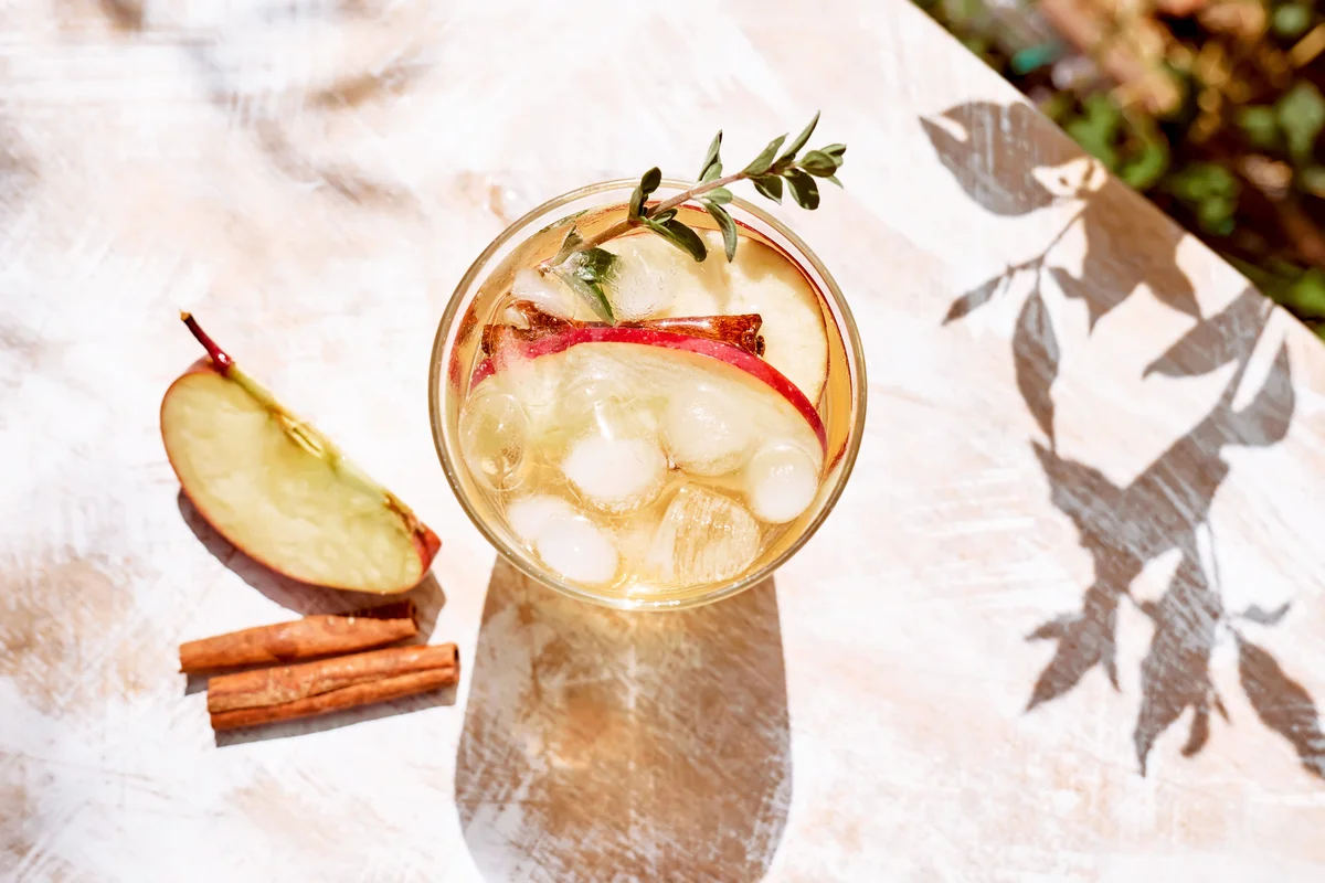 Apple Cocktail