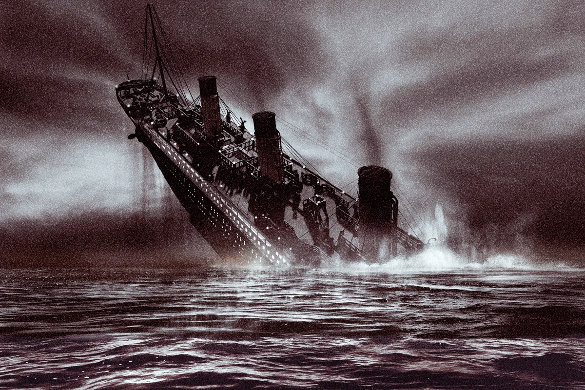 Sinking Titanic
