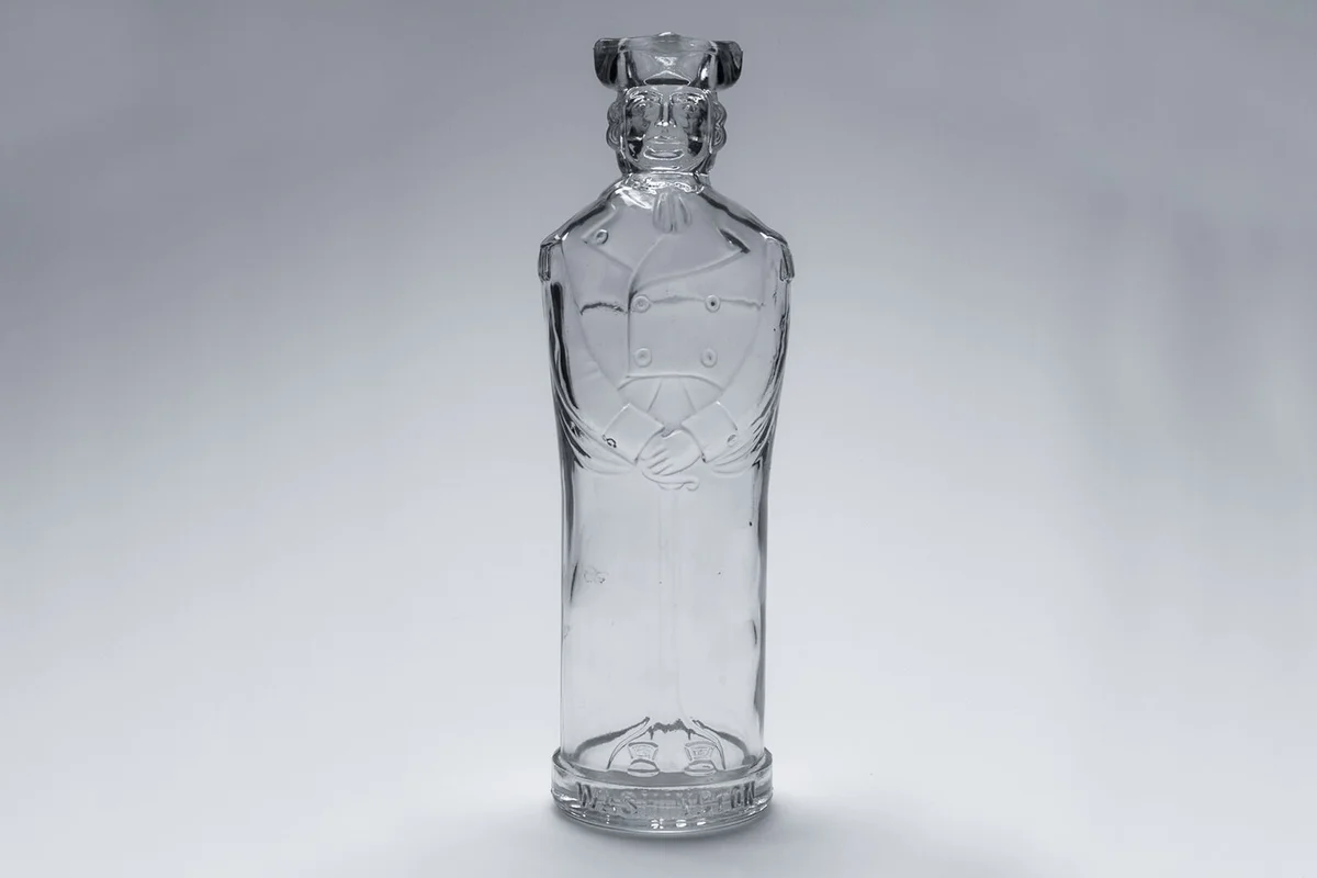 American. Bottle, Figure of George Washington, late 19th century