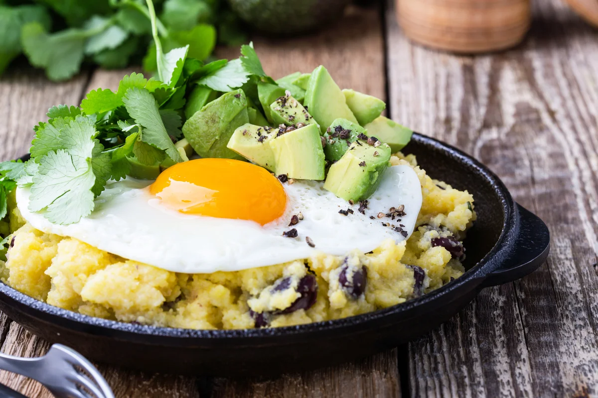 Mexican Oats with black beans, avocado, fried egg