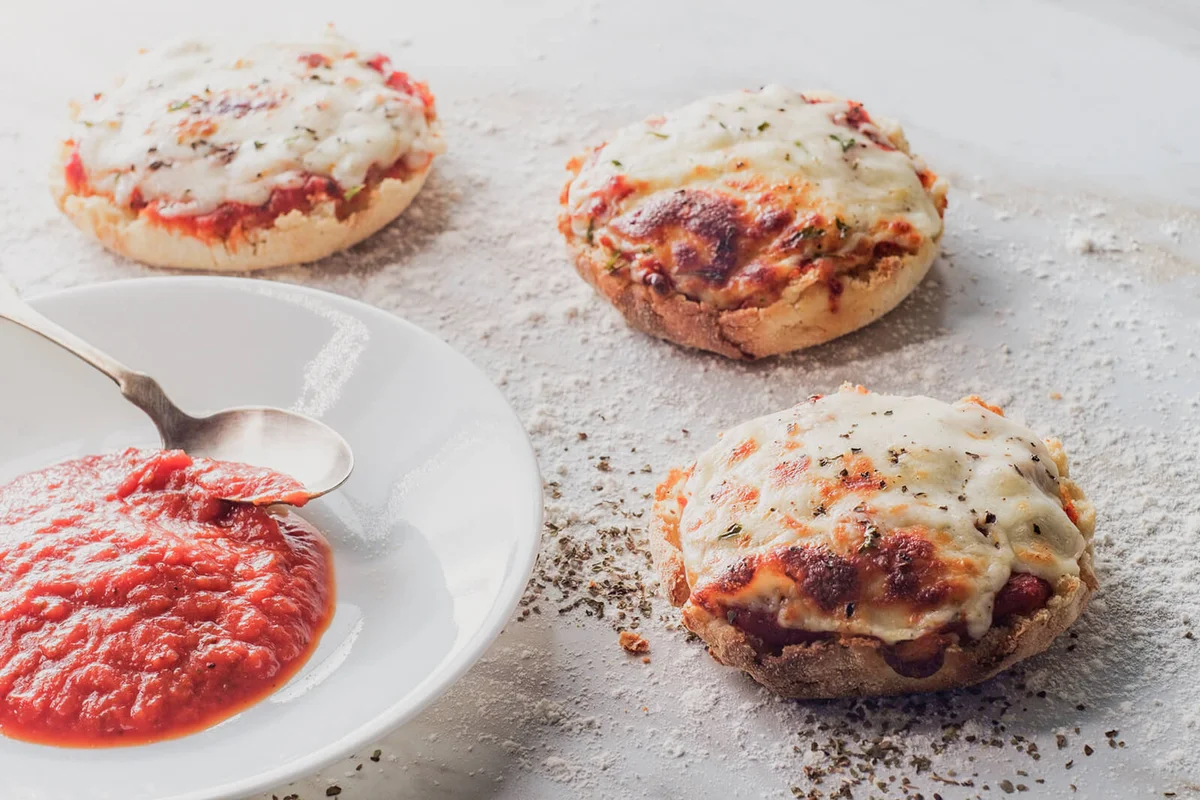 English Muffin Pizza