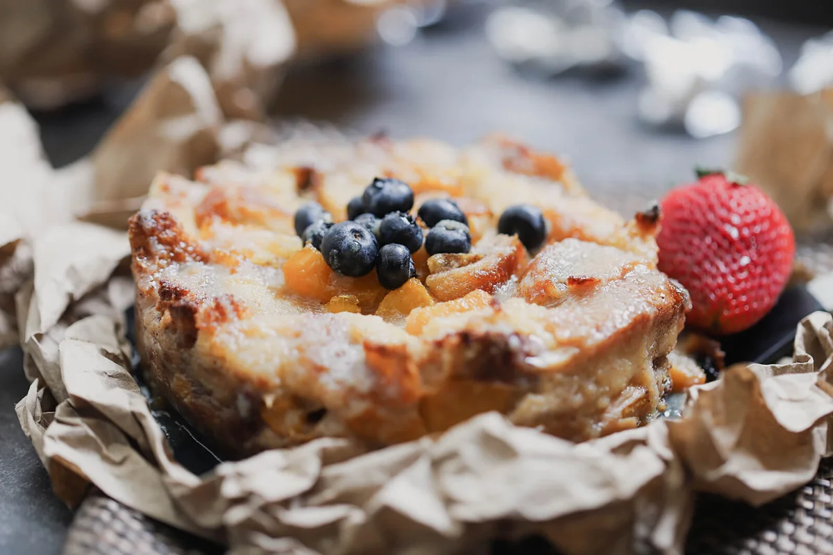 Homemade Peach Bread Pudding