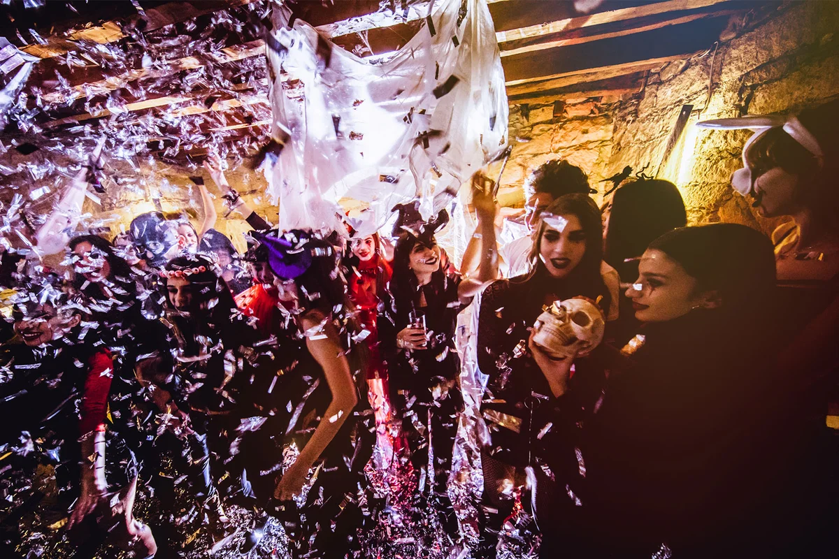 halloween party for adults