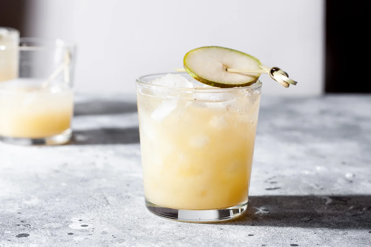 Sparkling Harvest Pear Punch