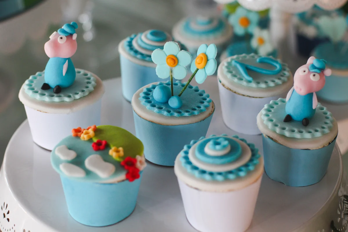 barnyard theme cupcakes