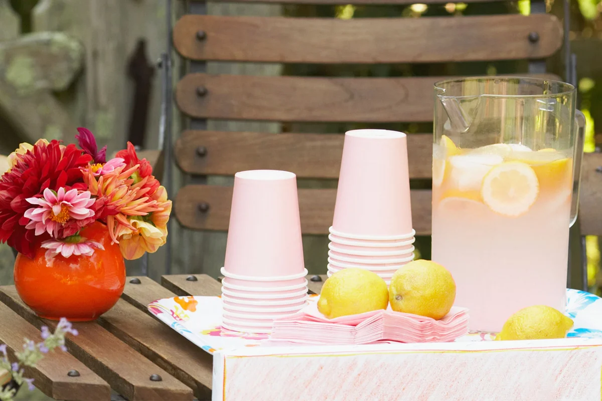 pink lemonade on a table theme party