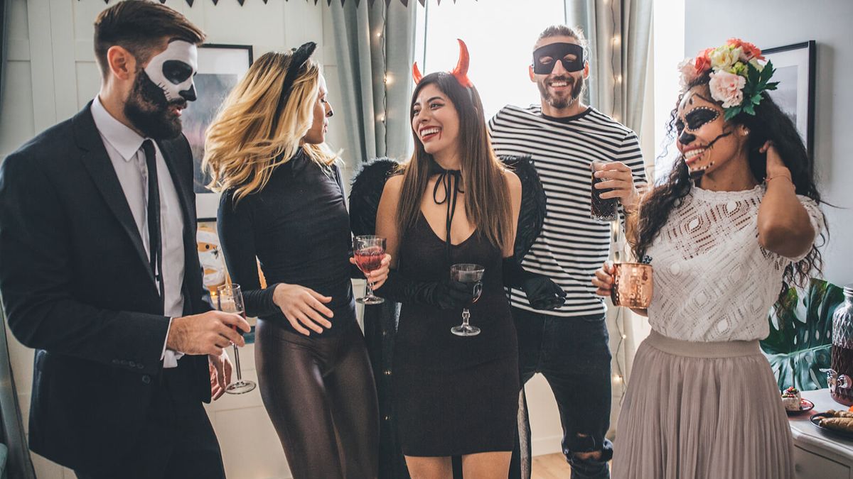 Halloween Party Music Playlist for All Your Ghoulish Gatherings