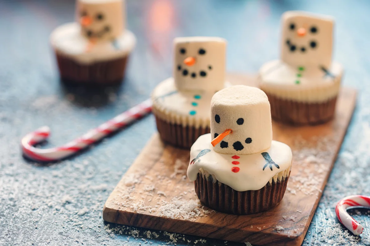 Melted Snowman Cupcakes