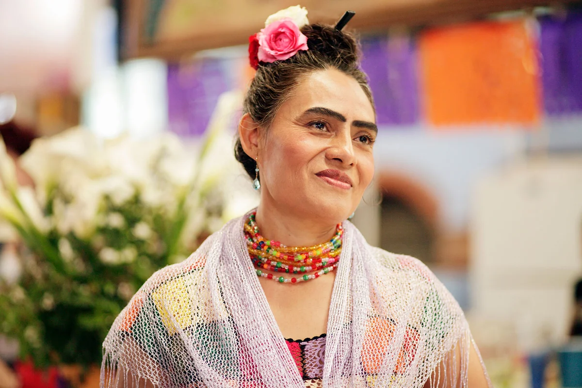 celebrity look alike Frida Kahlo