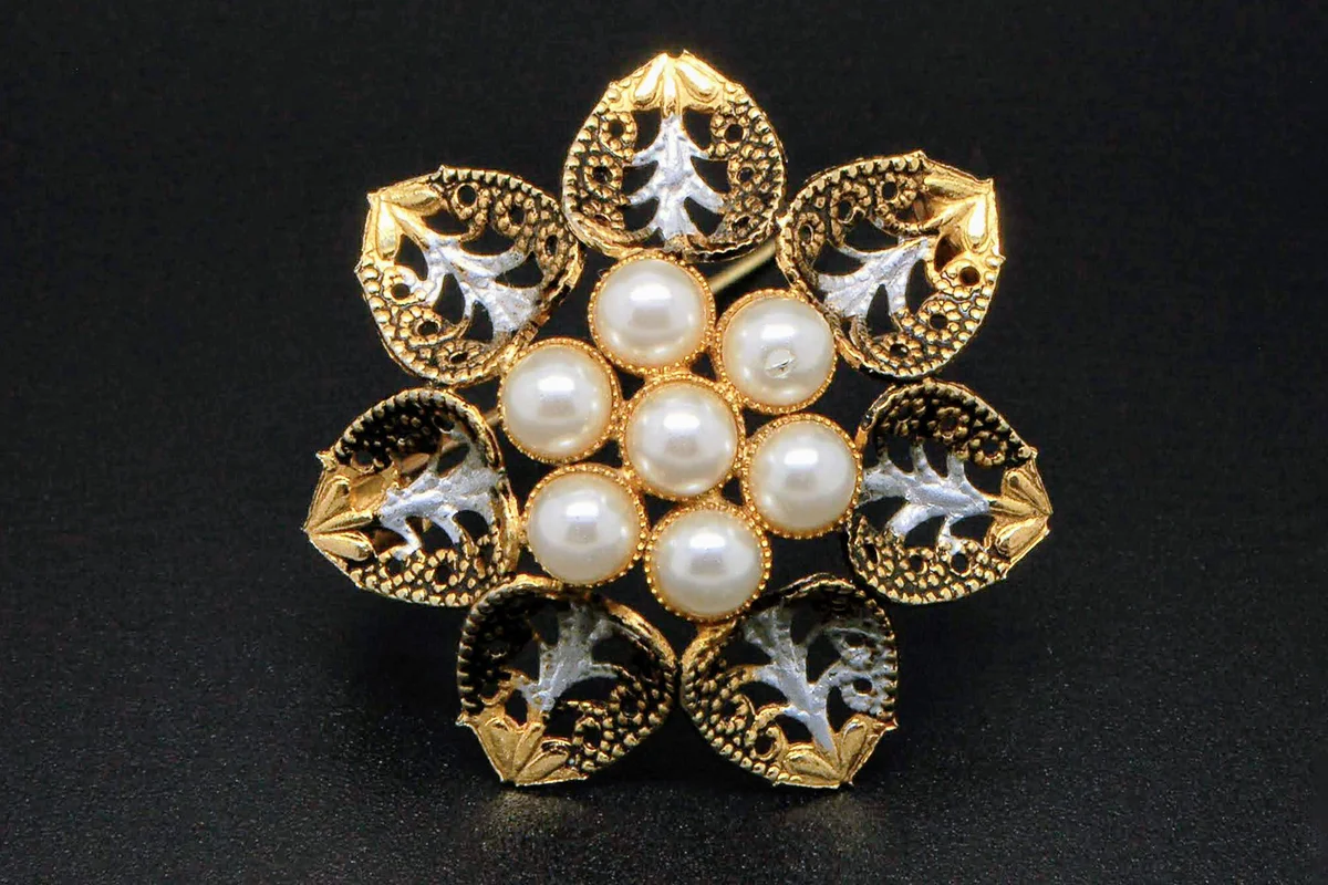 Filigree Flower Brooch