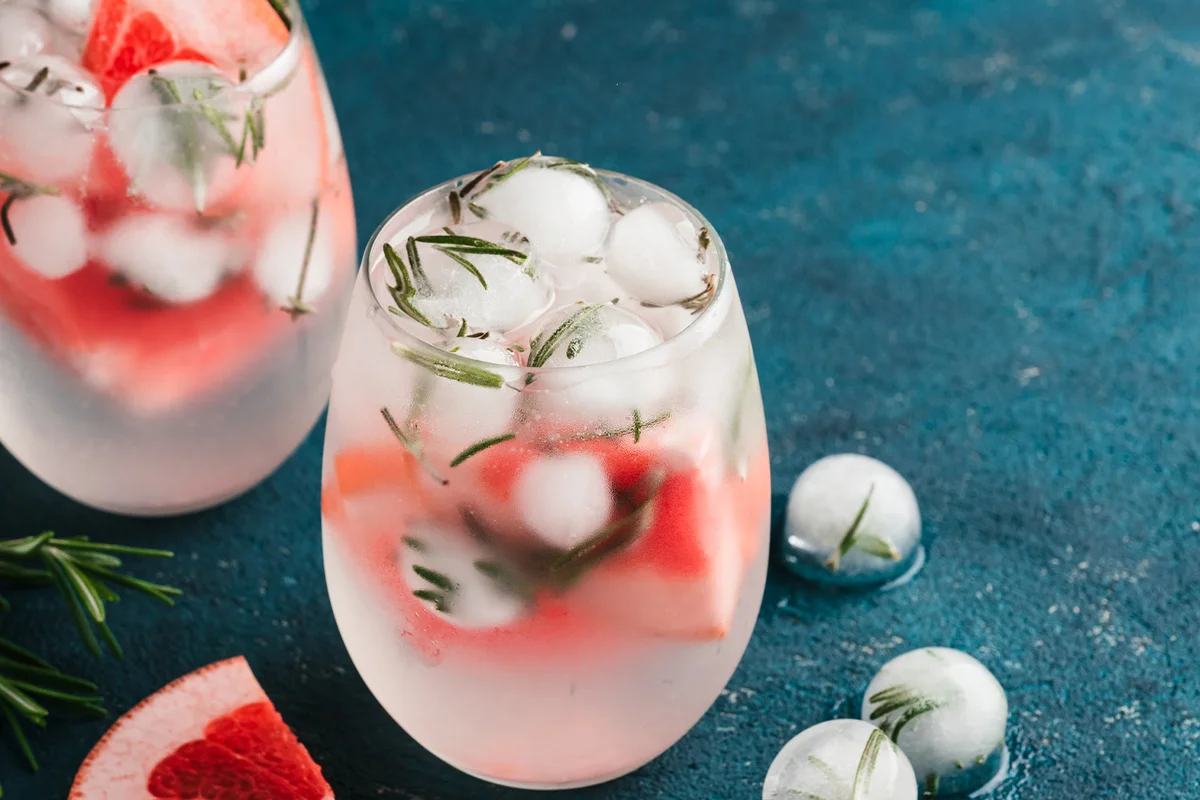 Rosemary Fizz