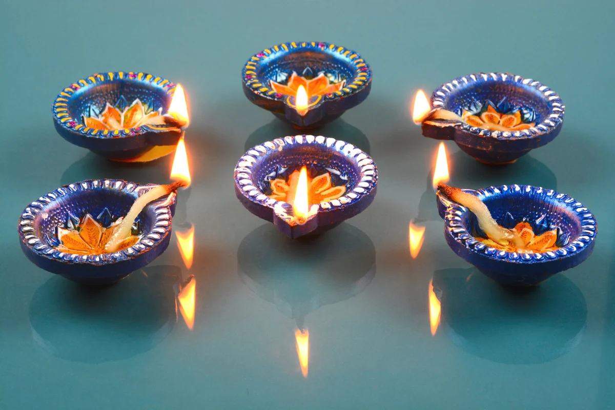 diwali diya oil lamps
