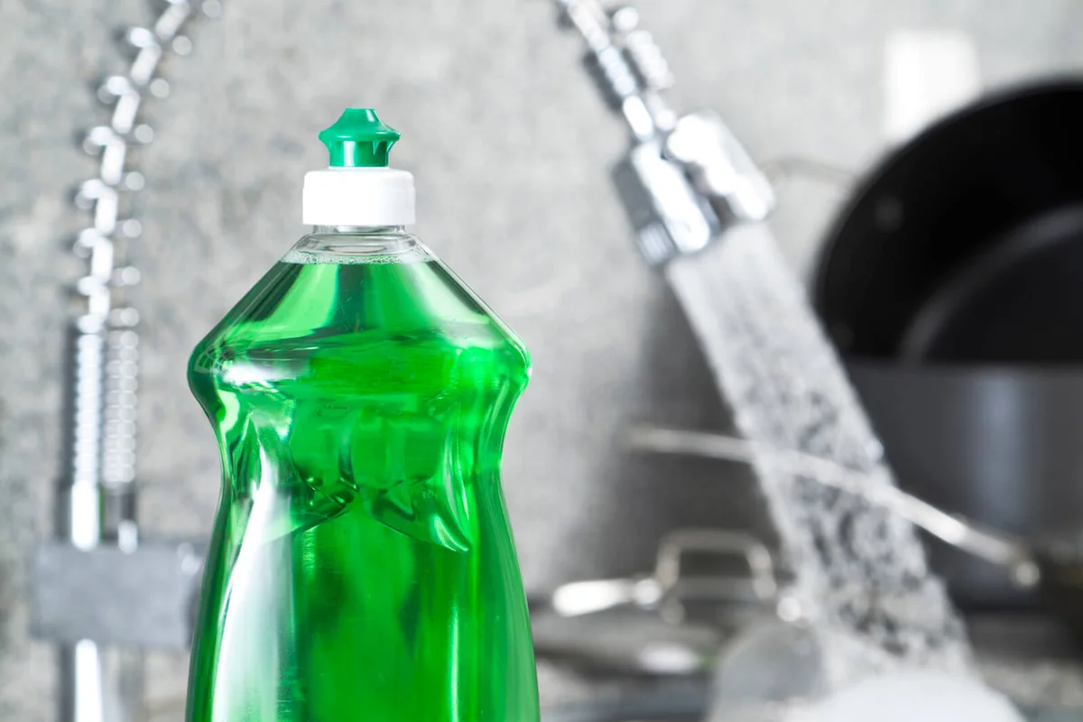 Green Dishwashing Detergent Bottle