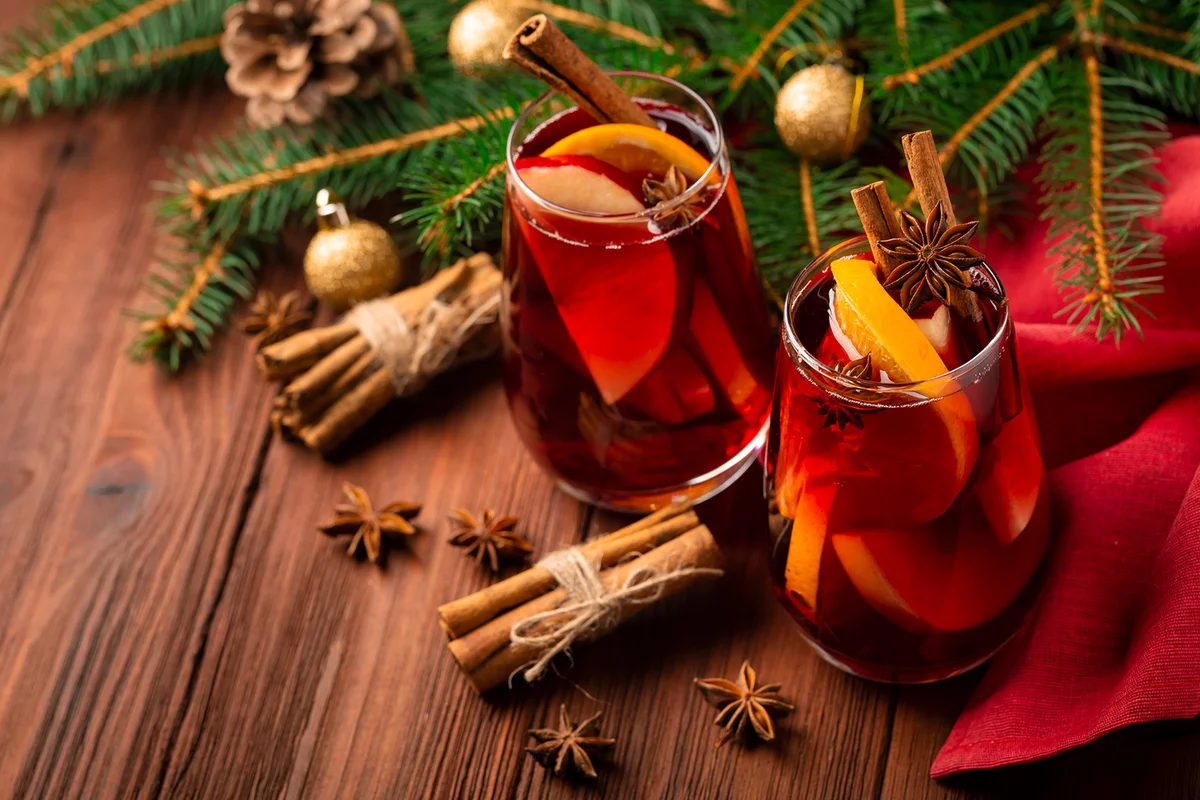 Merry & Bright Christmas Punch