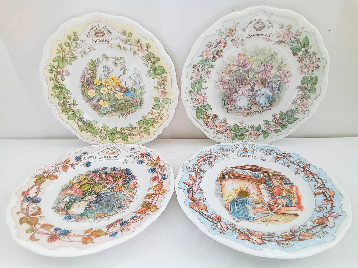 Brambly Hedge Tea Plates - Set of 4 - Spring Summer Autumn Winter - Royal Doulton - 1983 - Jill Barklem - Quality Vintage