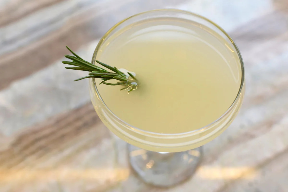 rosemary gimlet Christmas cocktail recipe