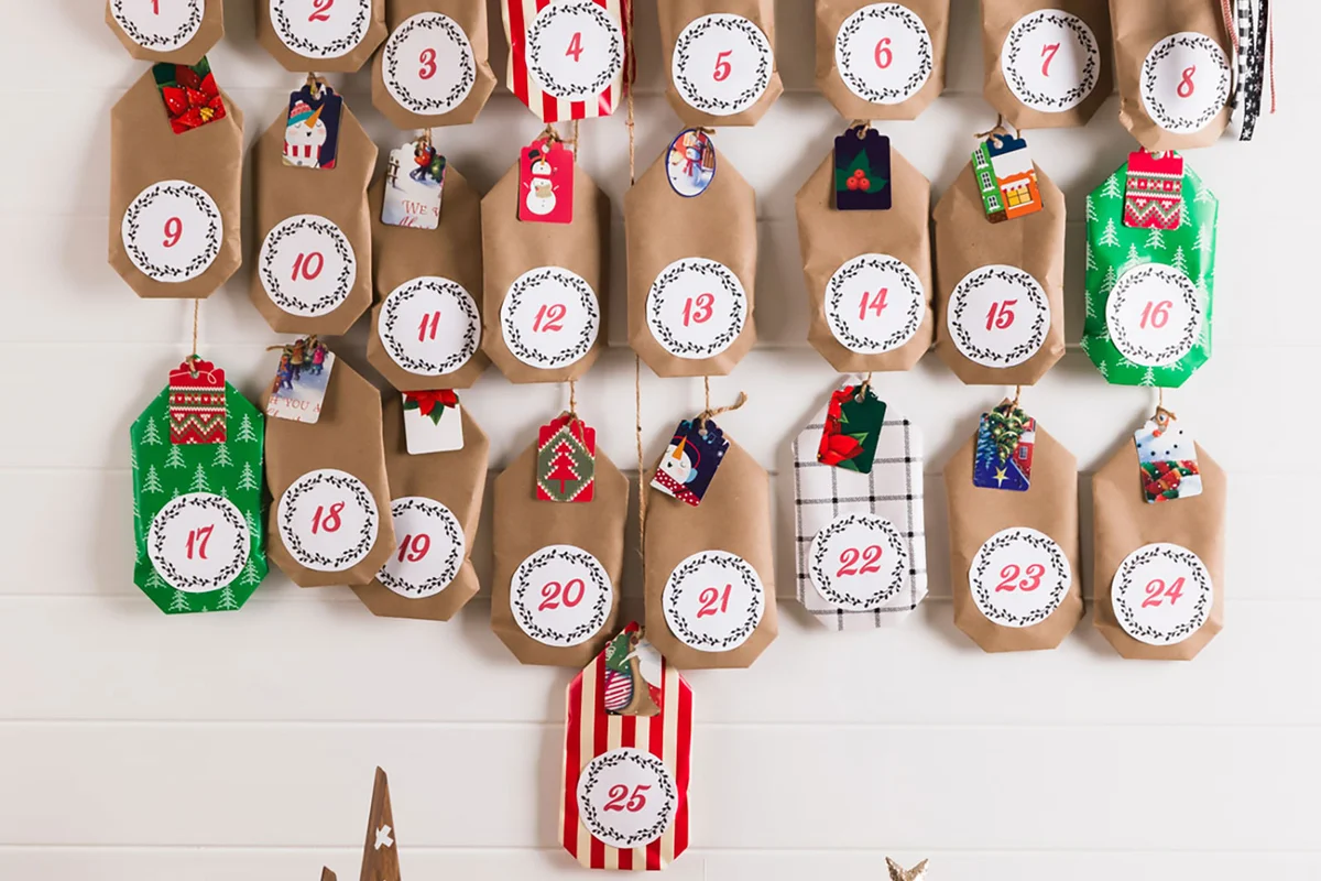 DIY Advent Calendar from KippiAtHome.com