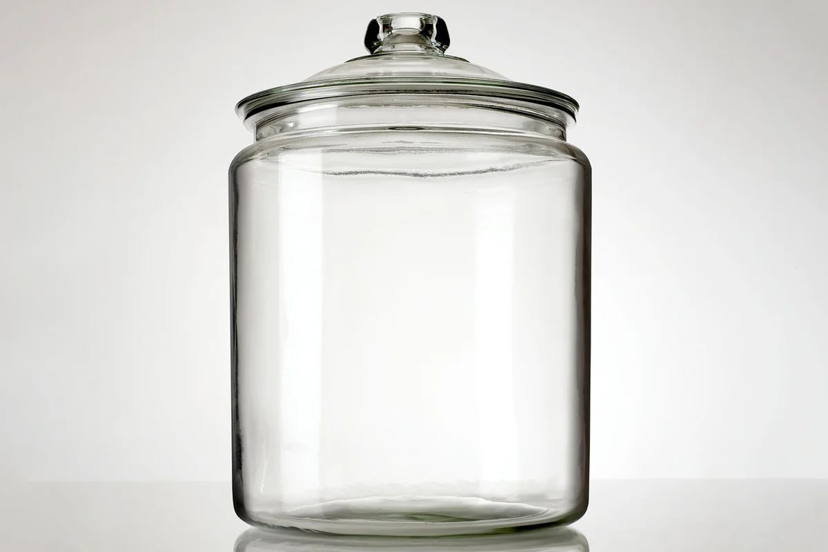 clear glass cookie jar for sewing storage