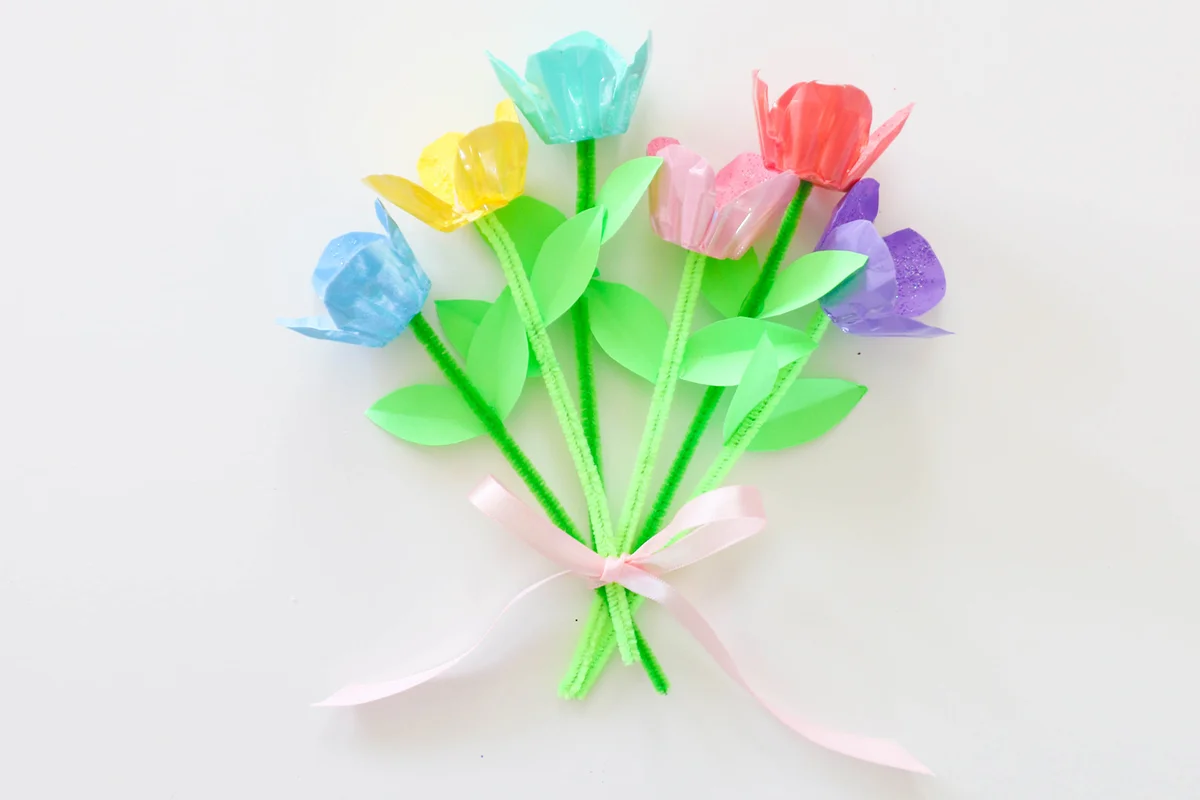 DIY Egg Carton Flower Bouquet
