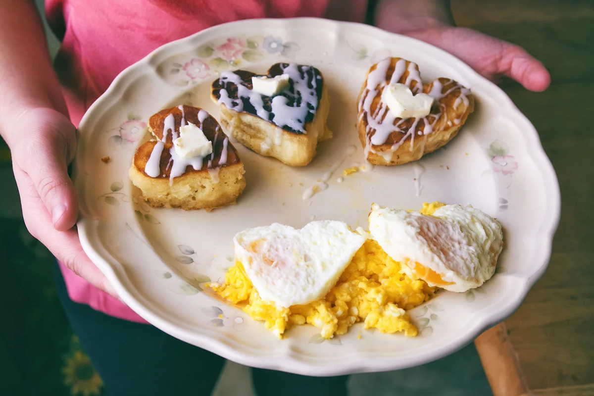 A Child's Valentine's Day Breakfast