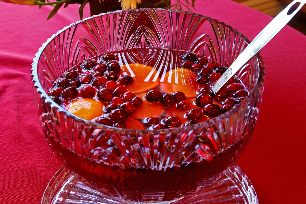 Cranberry Wine Punch